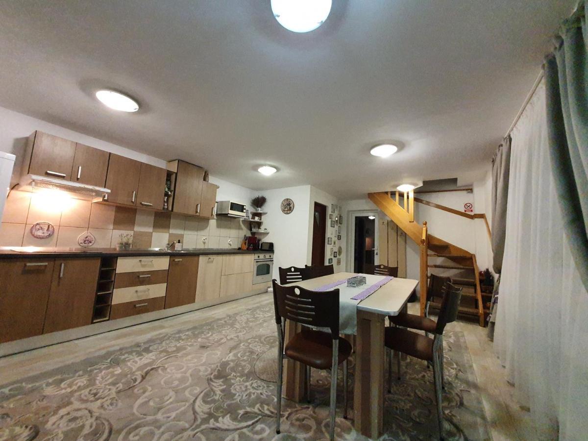 فندق Casa Lucky Rîşnov المظهر الخارجي الصورة
