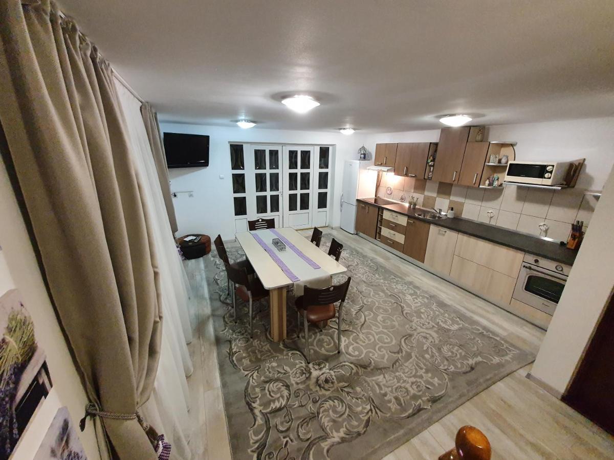 فندق Casa Lucky Rîşnov المظهر الخارجي الصورة