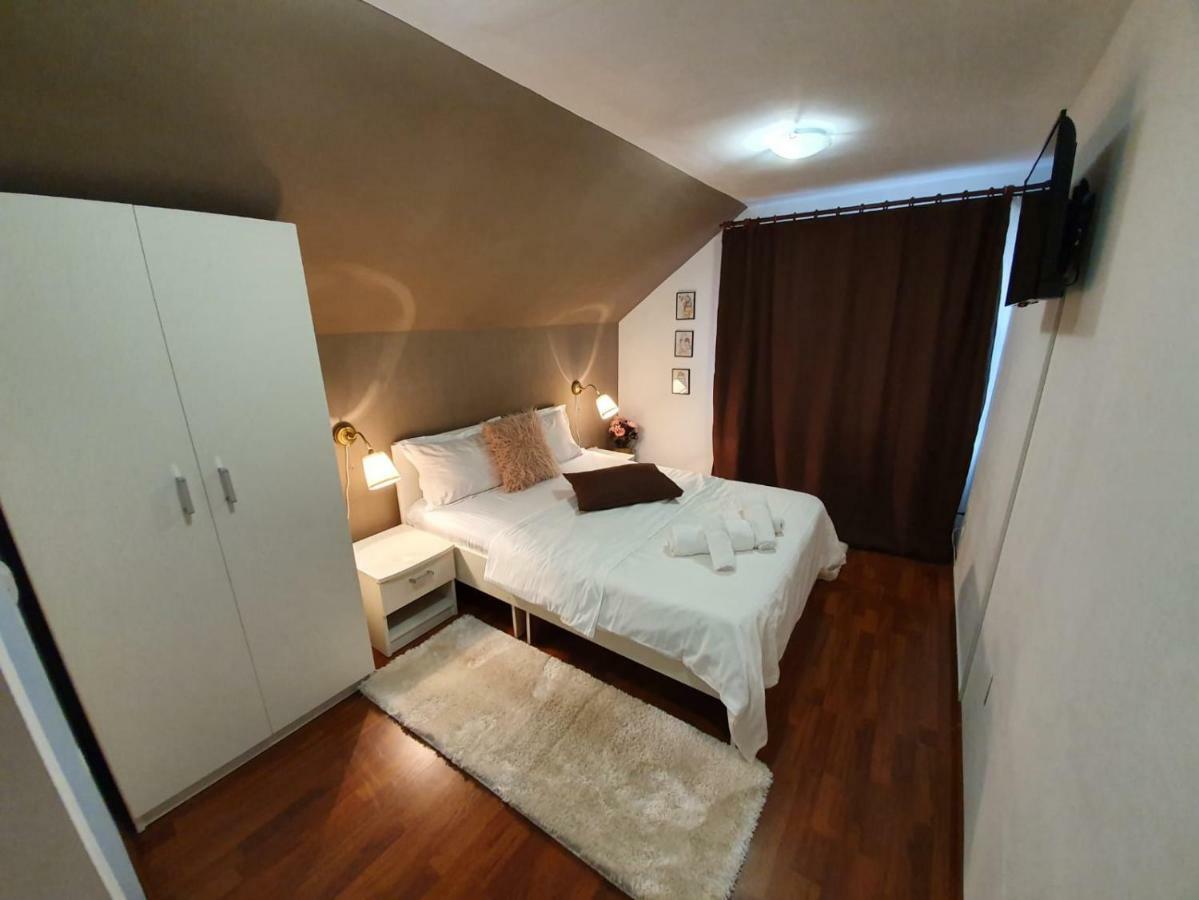 فندق Casa Lucky Rîşnov المظهر الخارجي الصورة
