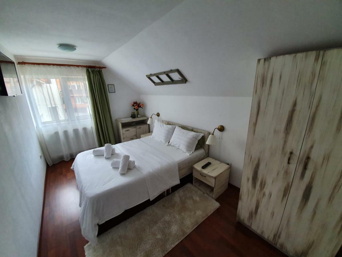 فندق Casa Lucky Rîşnov المظهر الخارجي الصورة