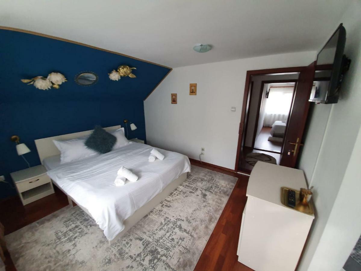 فندق Casa Lucky Rîşnov المظهر الخارجي الصورة
