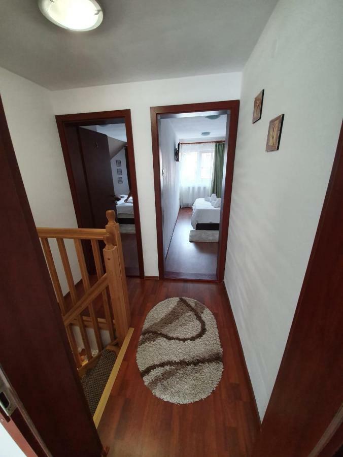 فندق Casa Lucky Rîşnov المظهر الخارجي الصورة